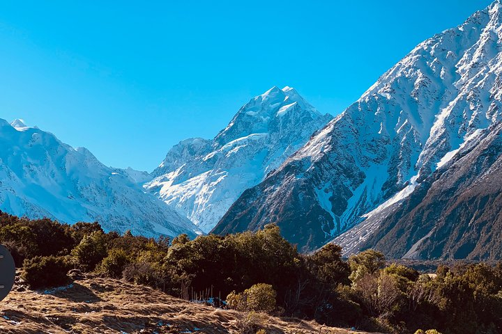 Surrounded by towering peaks and pristine landscapes this journey to Aoraki Mount Cook offers breathtaking views and a chance to explore New Zealand's natural beauty.